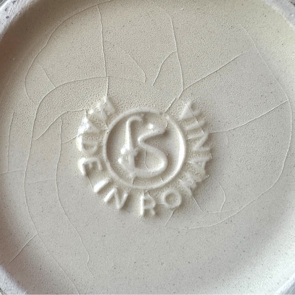 VINTAGE Faianta Sighisoara Romanian Ceramic Nesting Bowls – Set of 2 - Picture 5 of 11